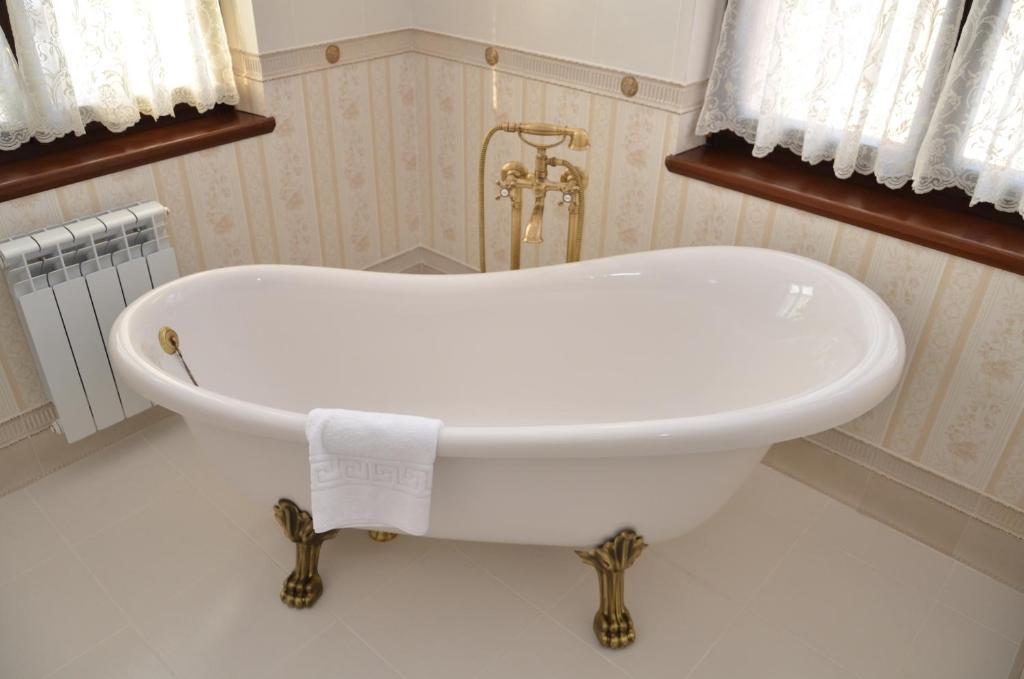 Chateau Royal Hotel Berezovka  Chambre photo